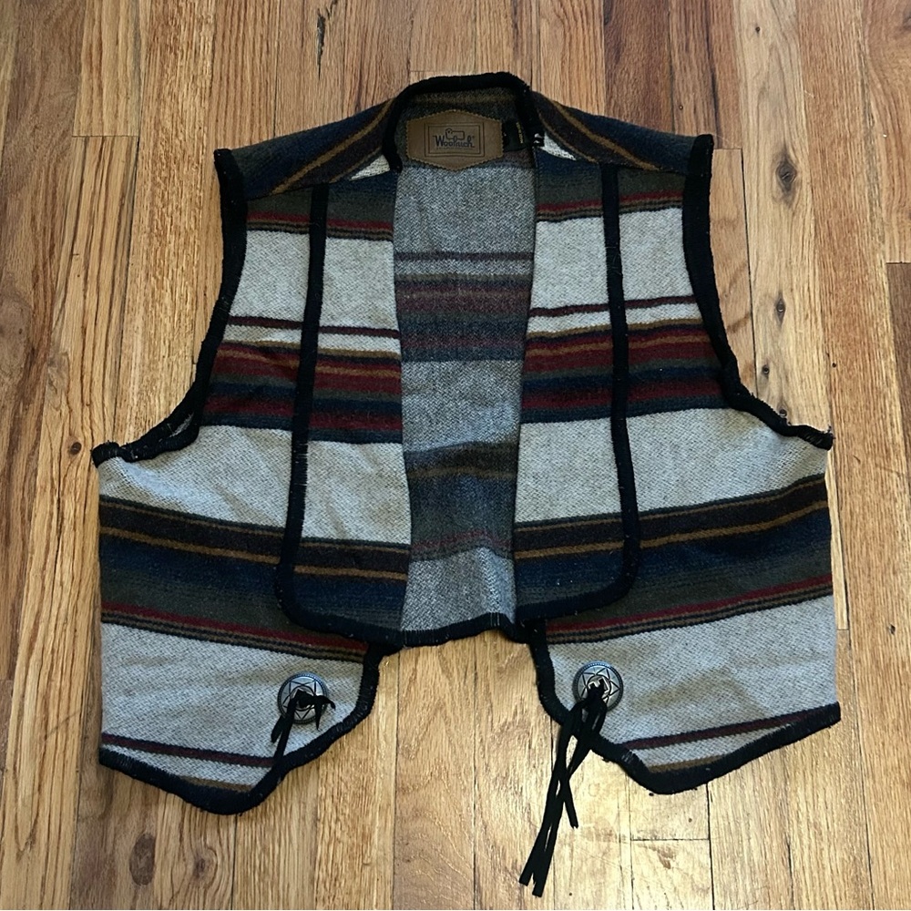 Woolrich Women’s 90s Wool Vest Southwestern Aztec